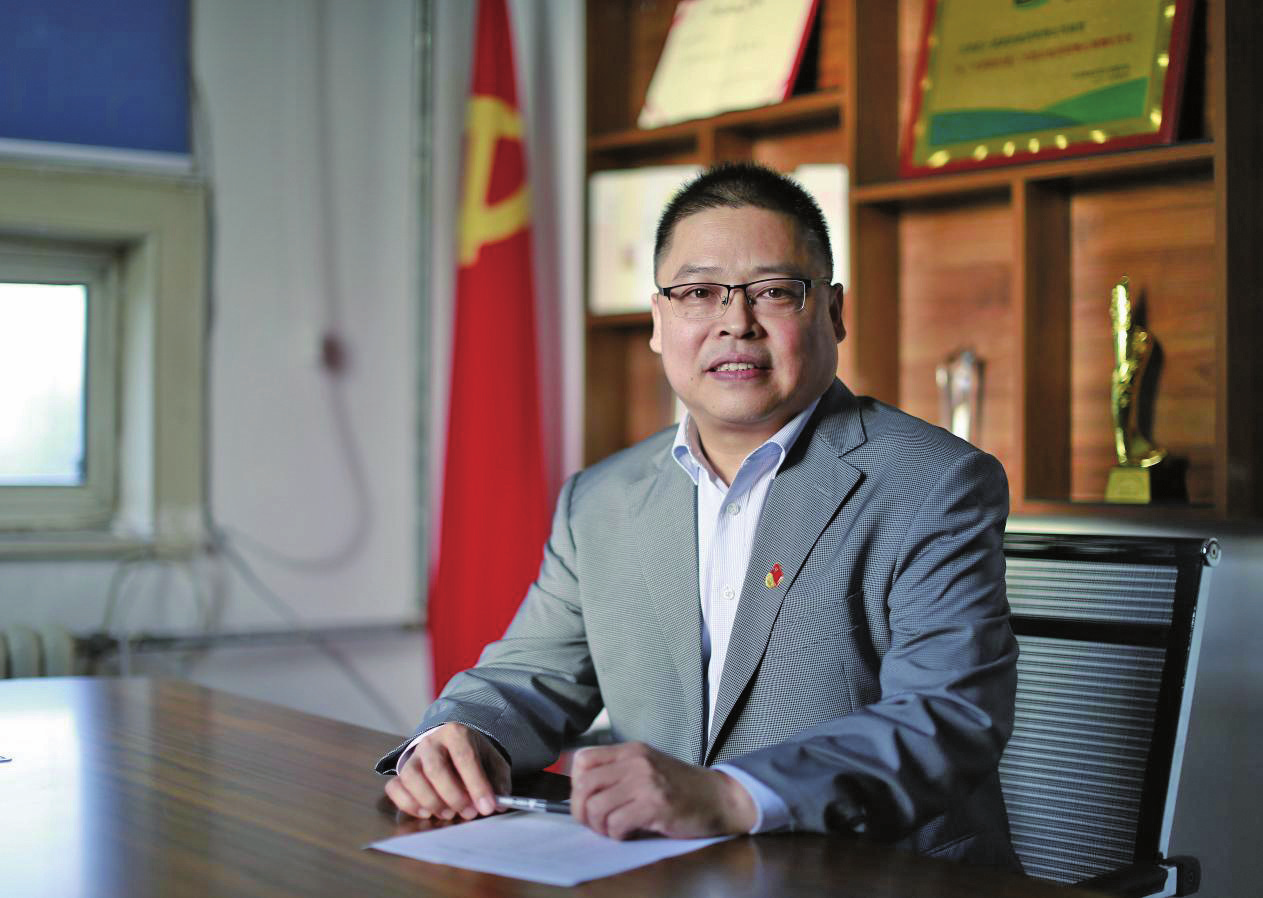 郭建芳：做企业前行路上无畏的开拓者